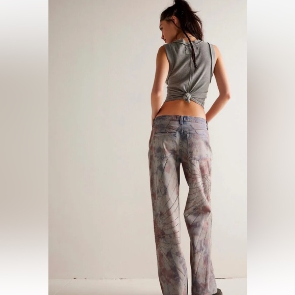 Free People Aurora Mid-Rise Straight Leg Jeans Size 31 NWT - Picture 4 of 17